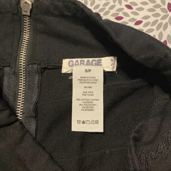 Garage Tight Skirt - Picture 2 of 3